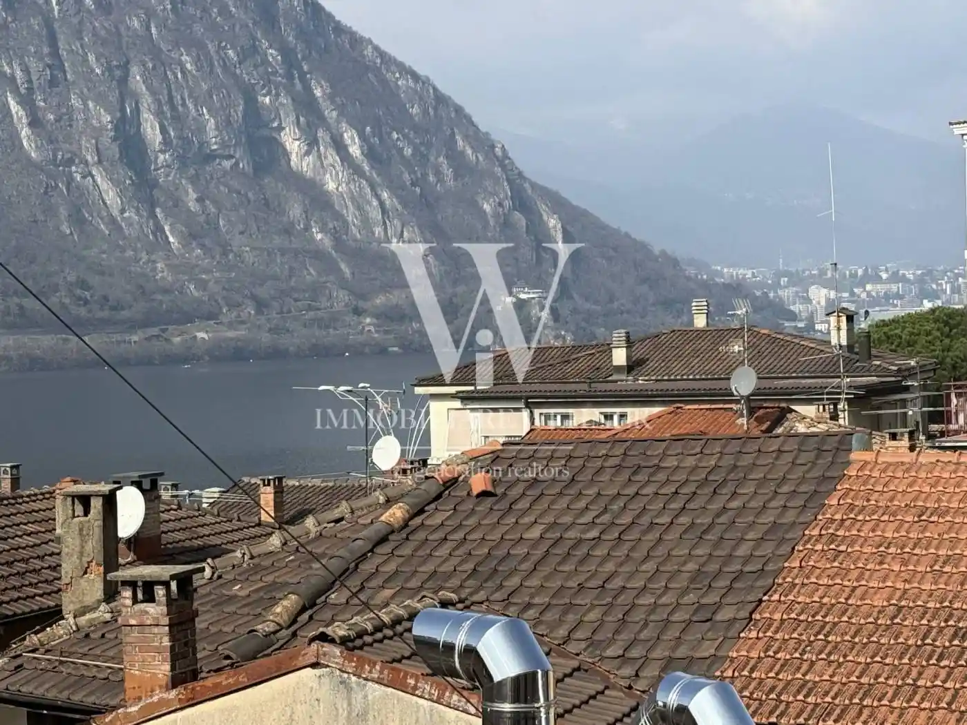 Appartamento in vendita a Campione d'Italia