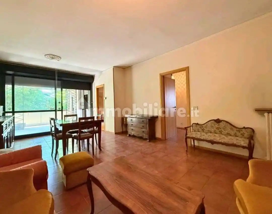 Appartamento in vendita a Reggio Emilia