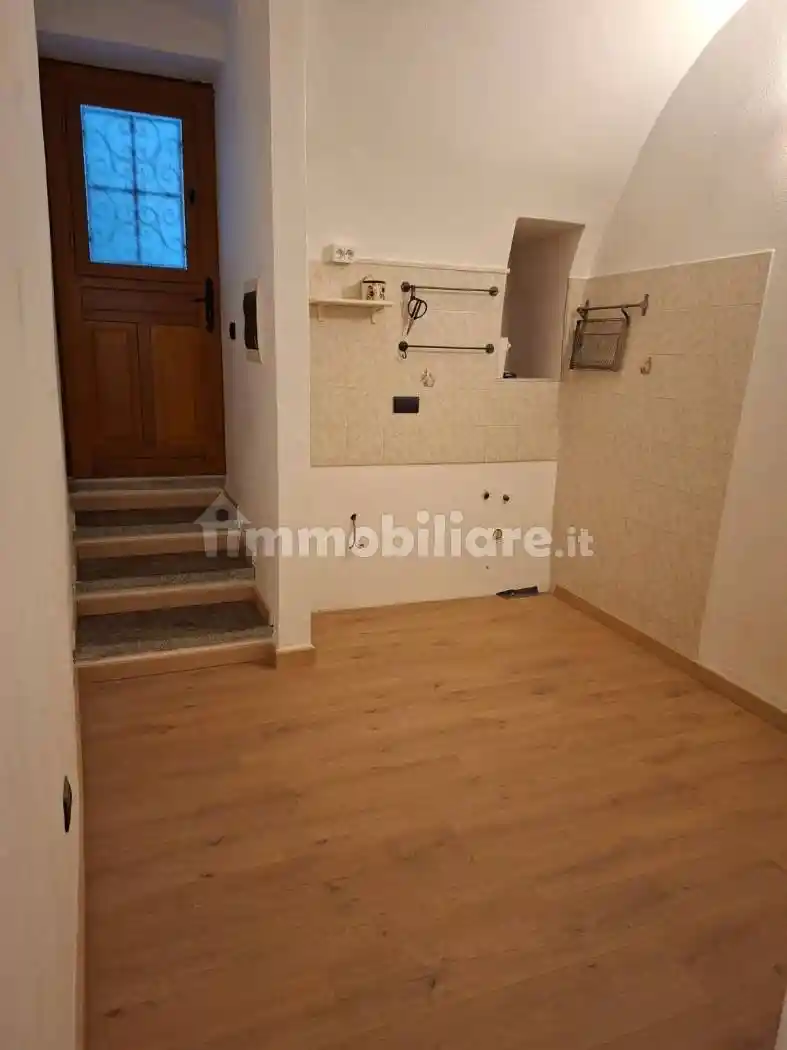 Appartamento in vendita a Vallebona