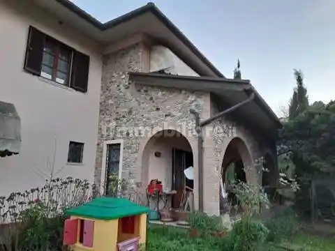 Villa in vendita a Chianni