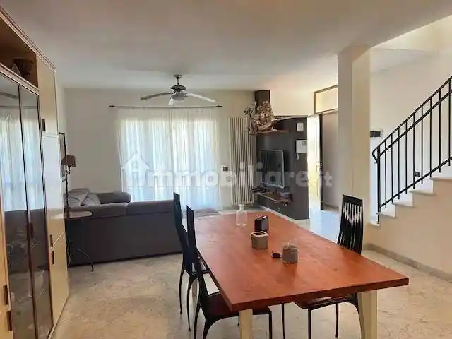 Villa in vendita a Massa