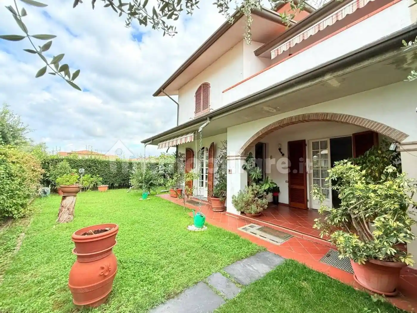 Villetta a schiera in vendita a Massa
