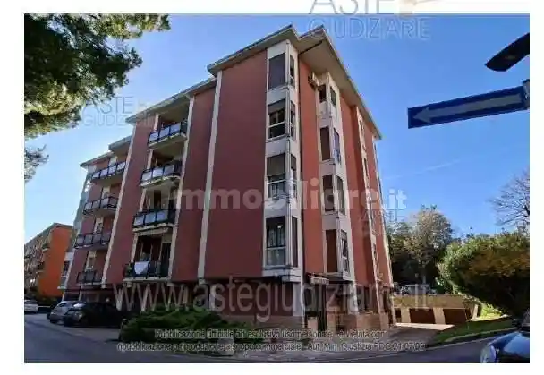 Appartamento in vendita a Desenzano del Garda