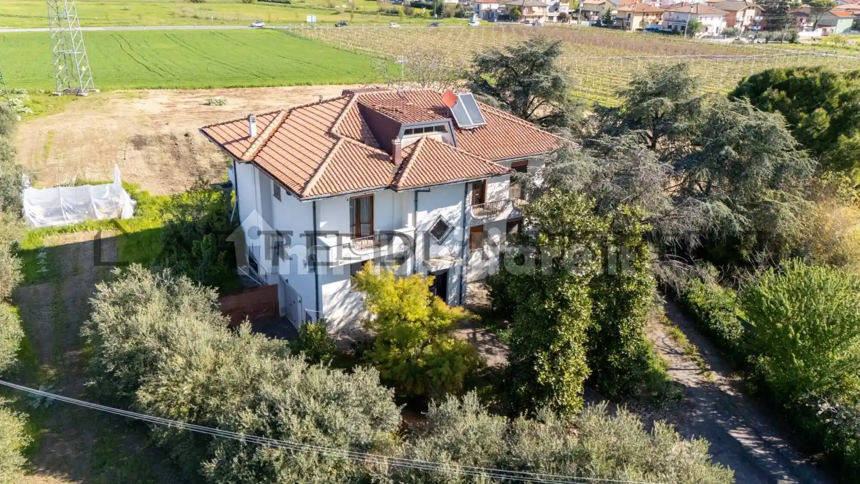 Villa in vendita a Rimini