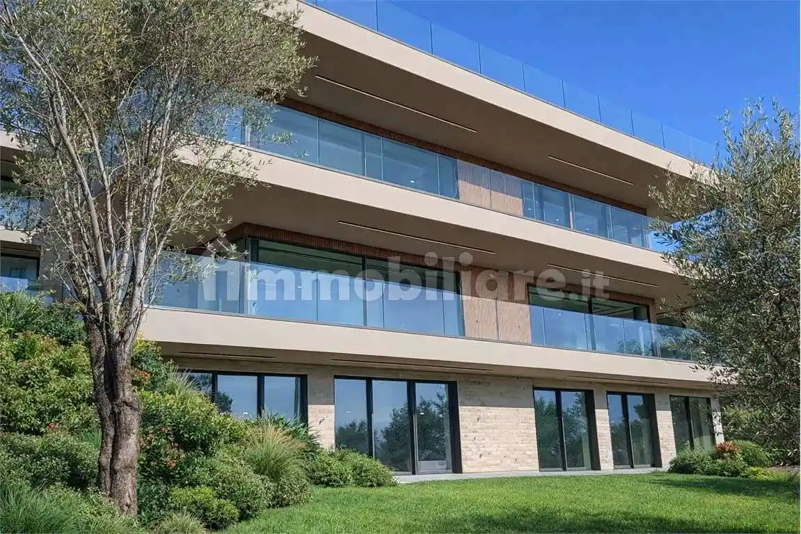 Appartamento in vendita a Toscolano-Maderno