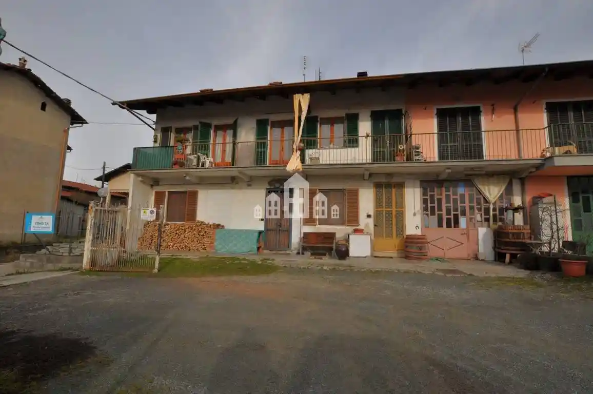 Casa indipendente in vendita a Castellamonte