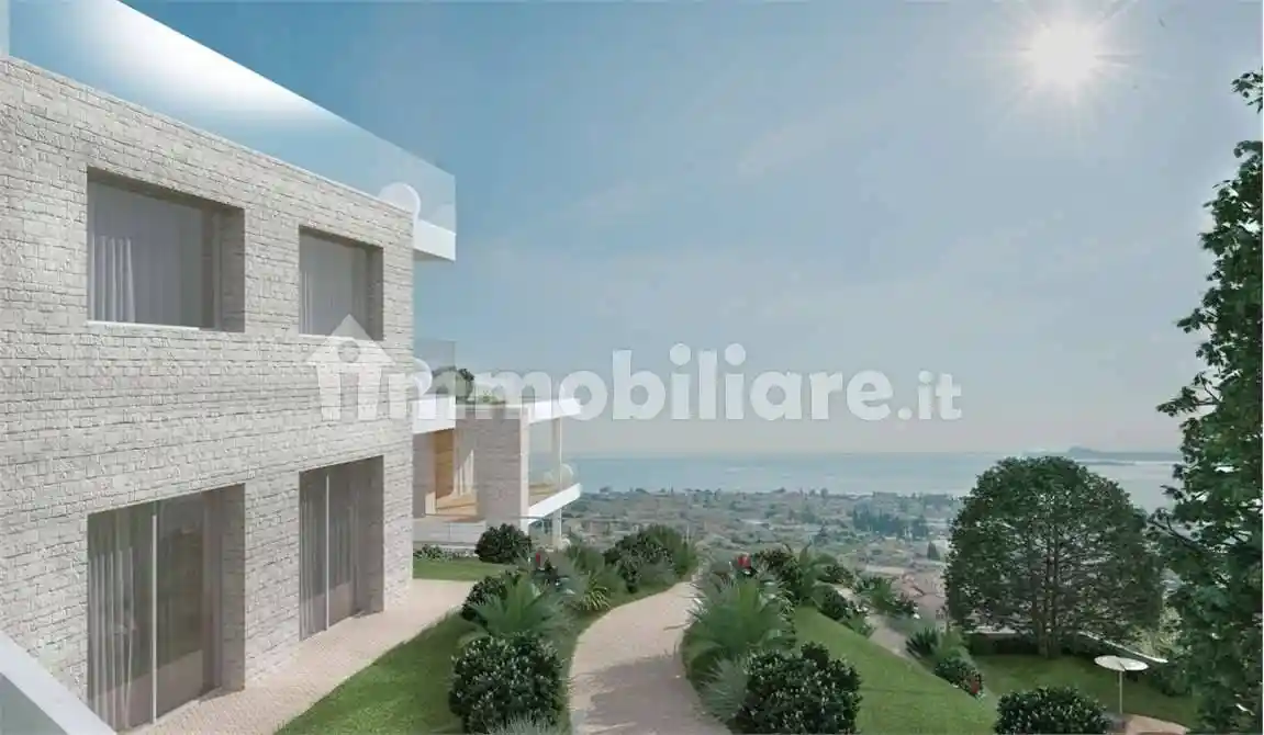 Appartamento in vendita a Toscolano-Maderno