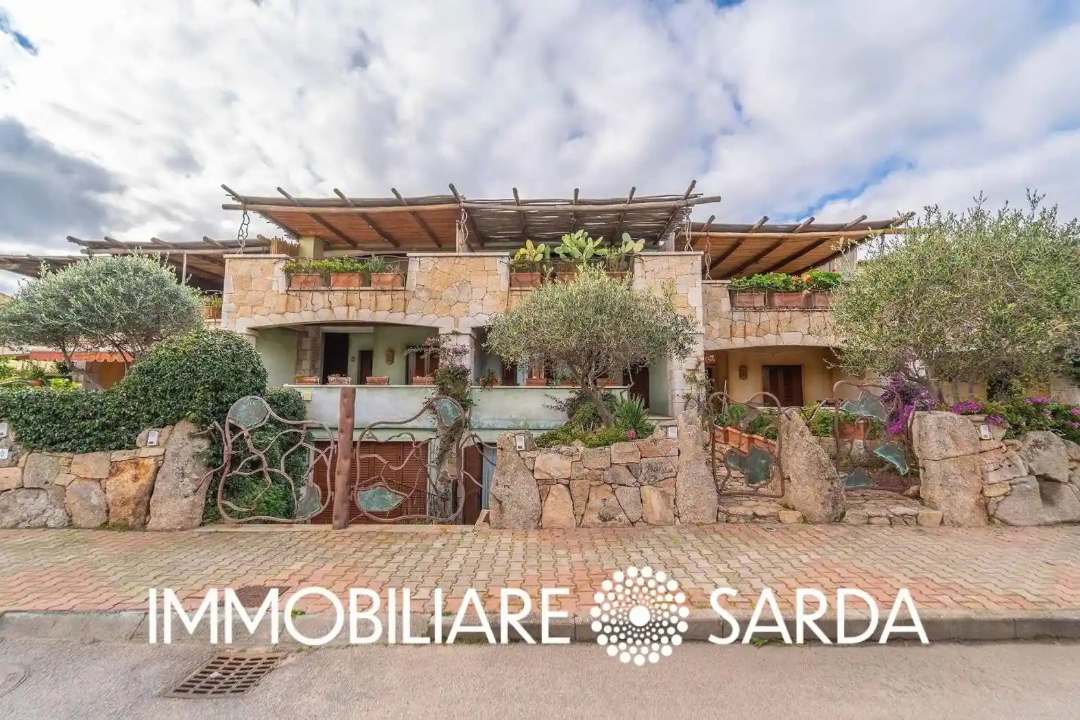 Villetta a schiera in vendita a Arzachena