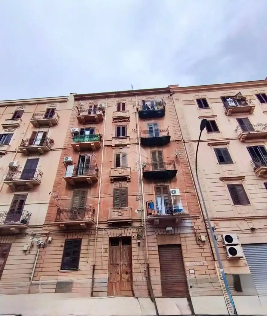 Appartamento in vendita a Palermo