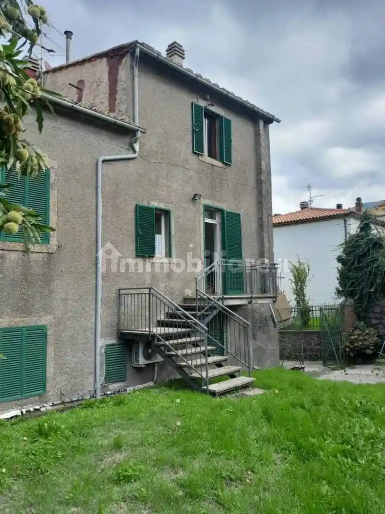 Appartamento in vendita a Castel del Piano