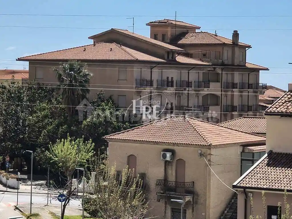 Palazzo - Edificio in vendita a Guardia Piemontese