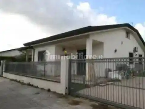 Appartamento in vendita a Viareggio