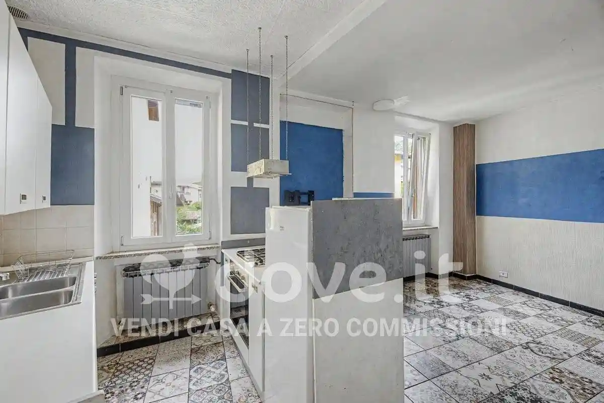 Appartamento in vendita a Porto Ceresio