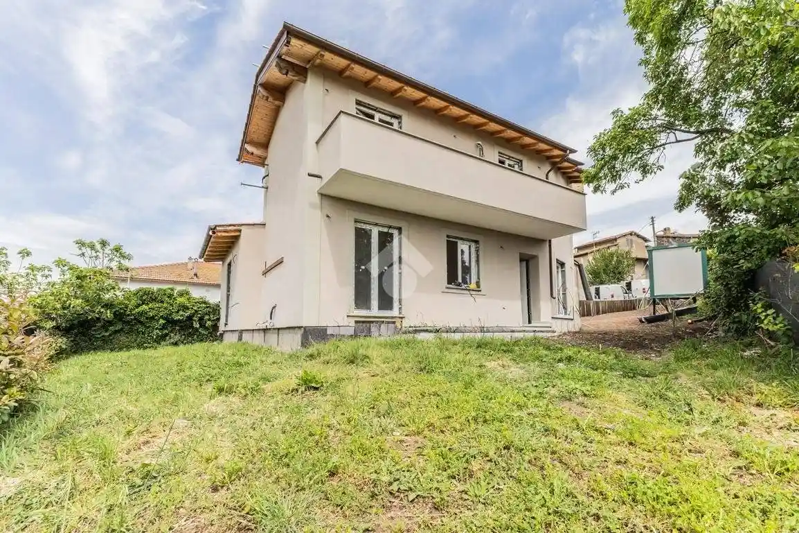 Appartamento in vendita a Manziana
