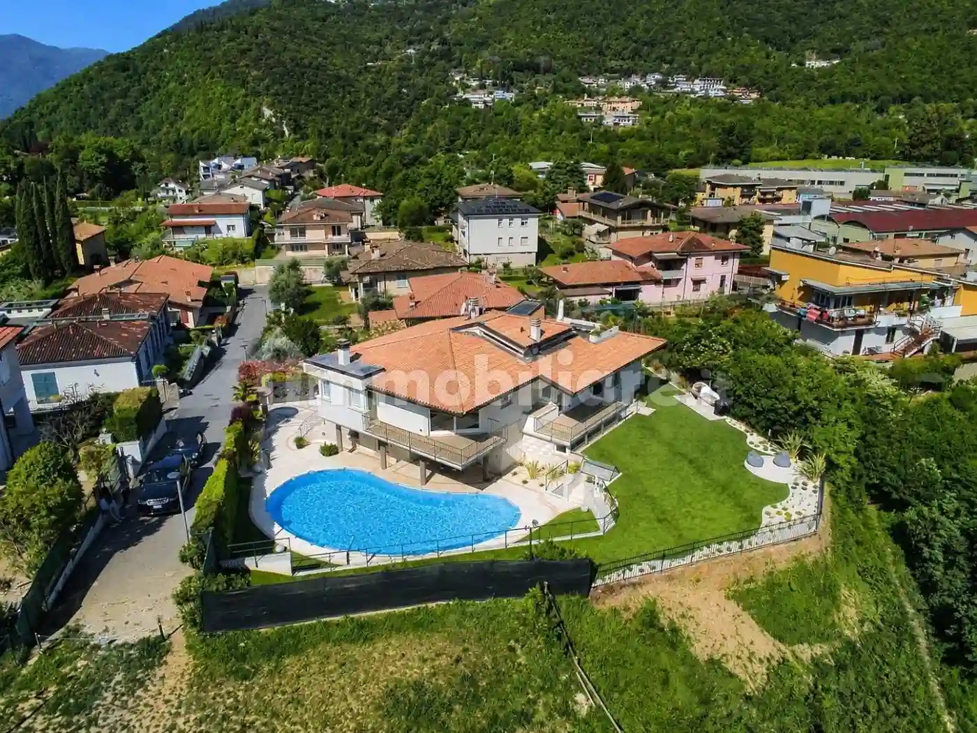 Villa - foto 2