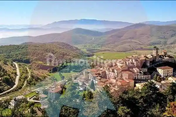 Appartamento in vendita a Villa Santa Lucia degli Abruzzi