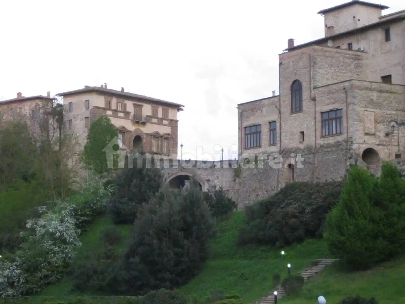Appartamento in vendita a Colle di Val d'Elsa