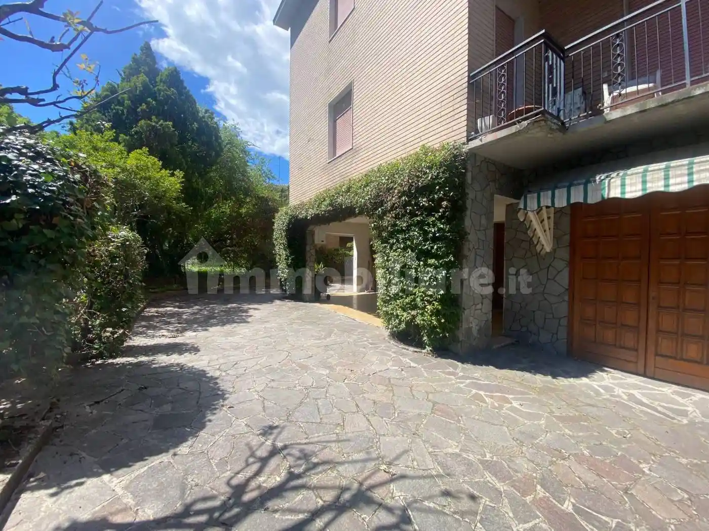 Palazzo - Edificio in vendita a Sassuolo