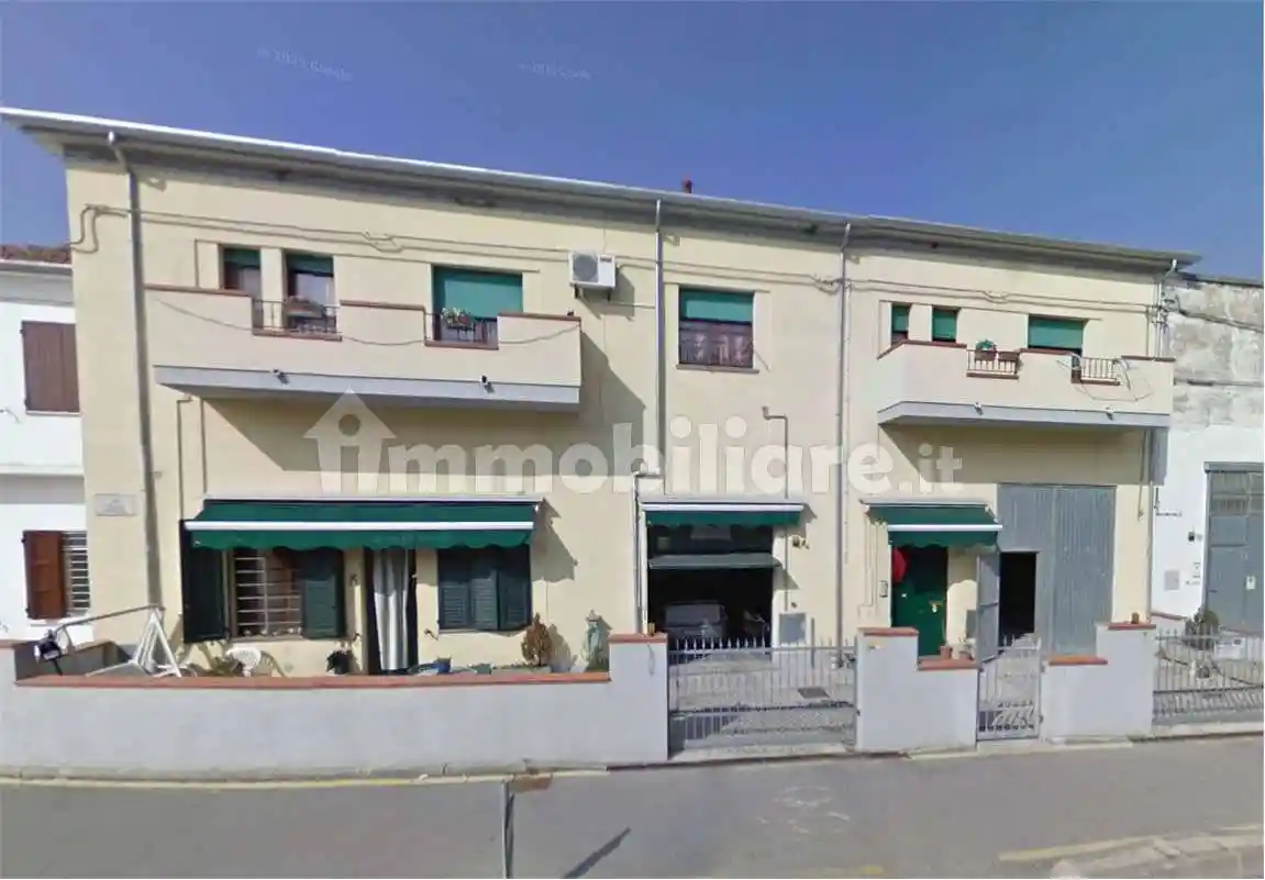 Appartamento in vendita a Tresignana