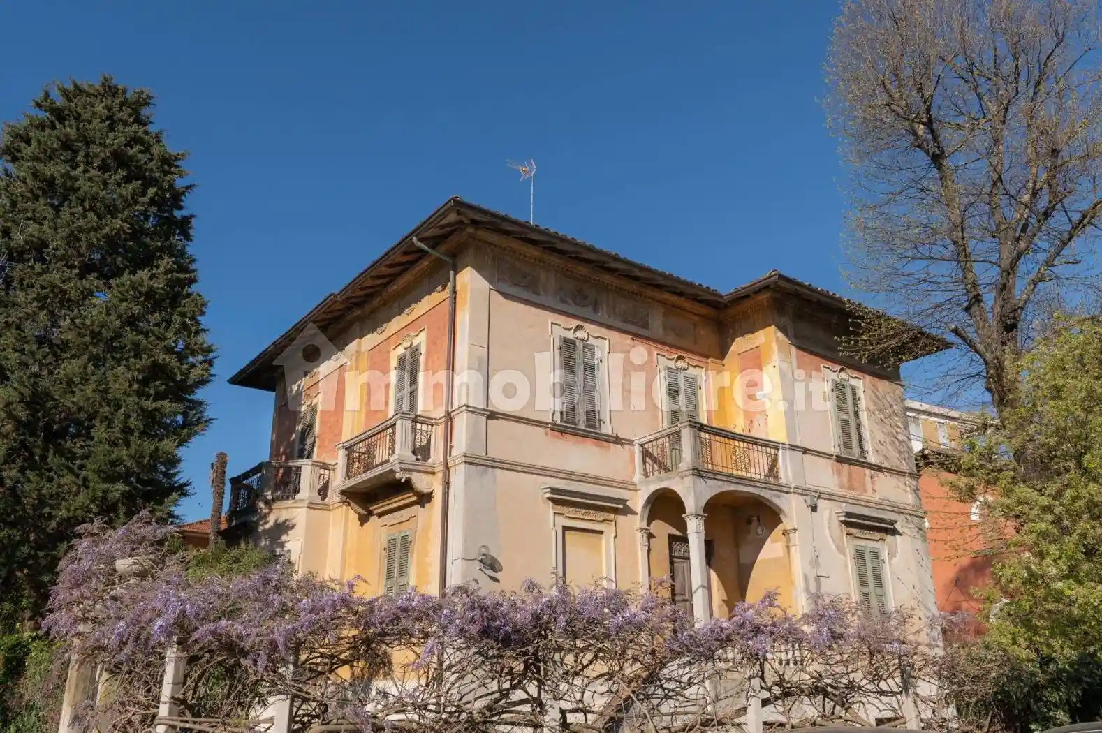Villa in vendita a Fano