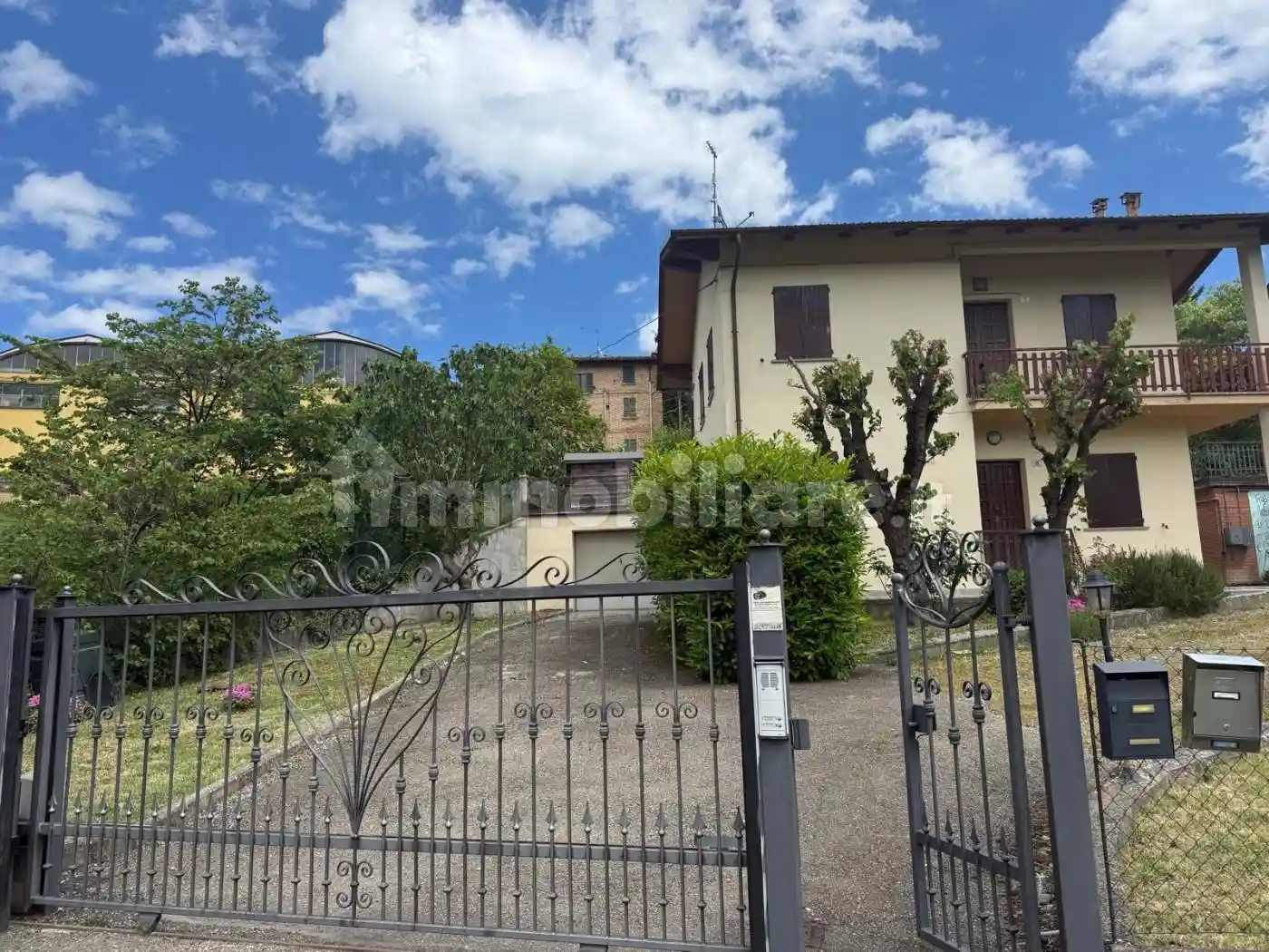Villa in vendita a Serramazzoni