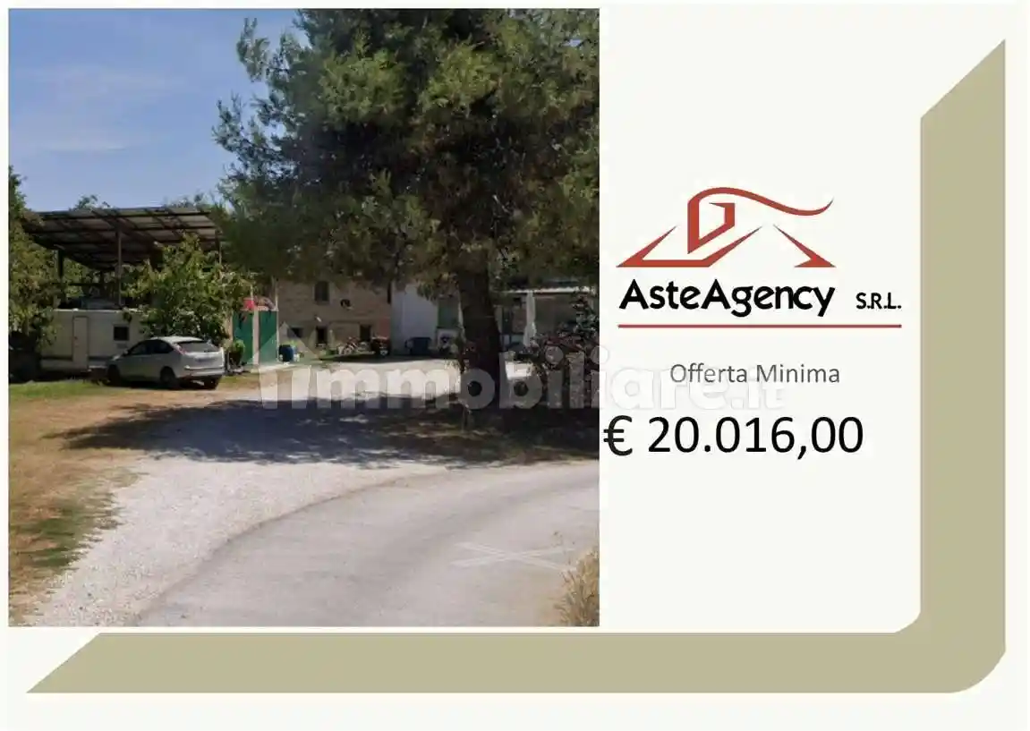 Appartamento in vendita a Montefortino