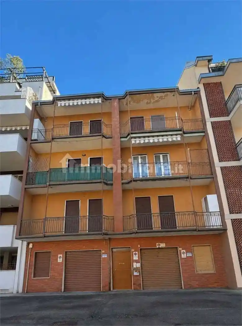 Appartamento in vendita a Novara