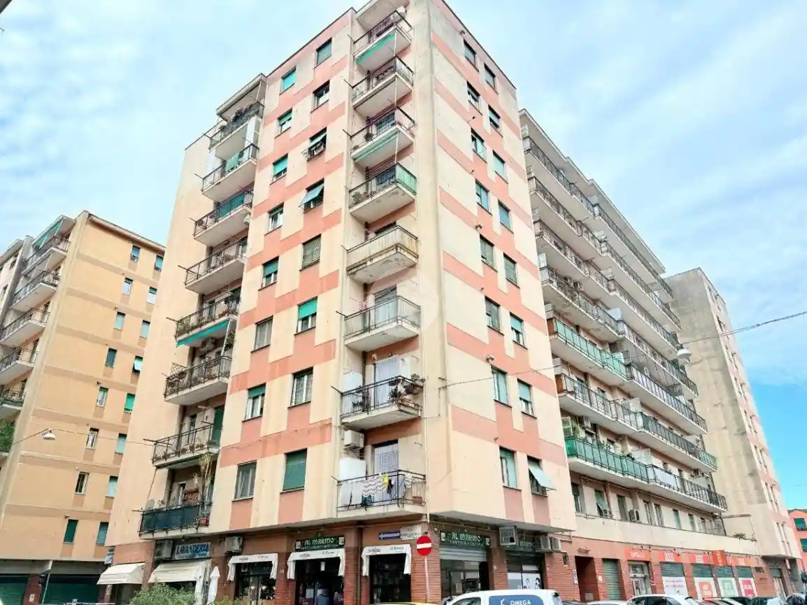 Appartamento in vendita a Genova