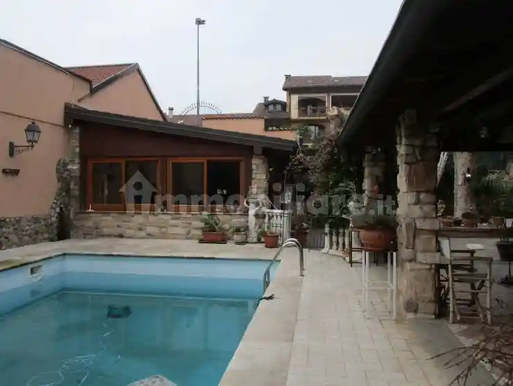 Villa in vendita a Lissone