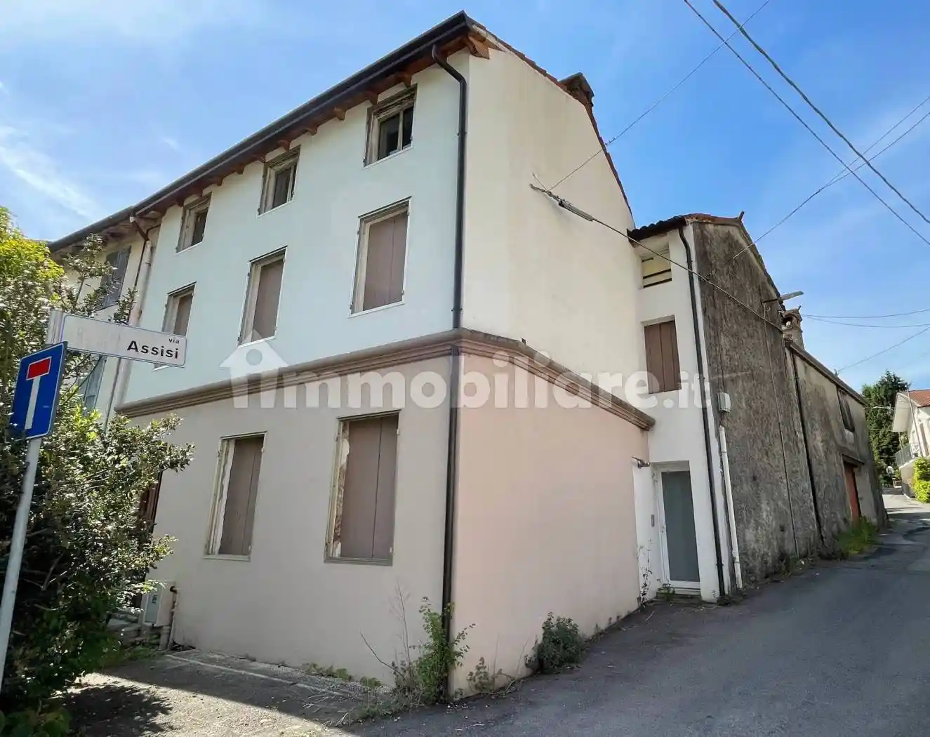 Casa indipendente in vendita a Schio