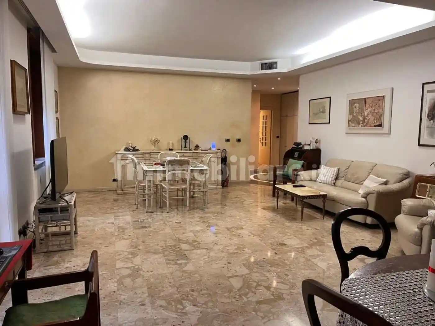 Appartamento in vendita a Piacenza