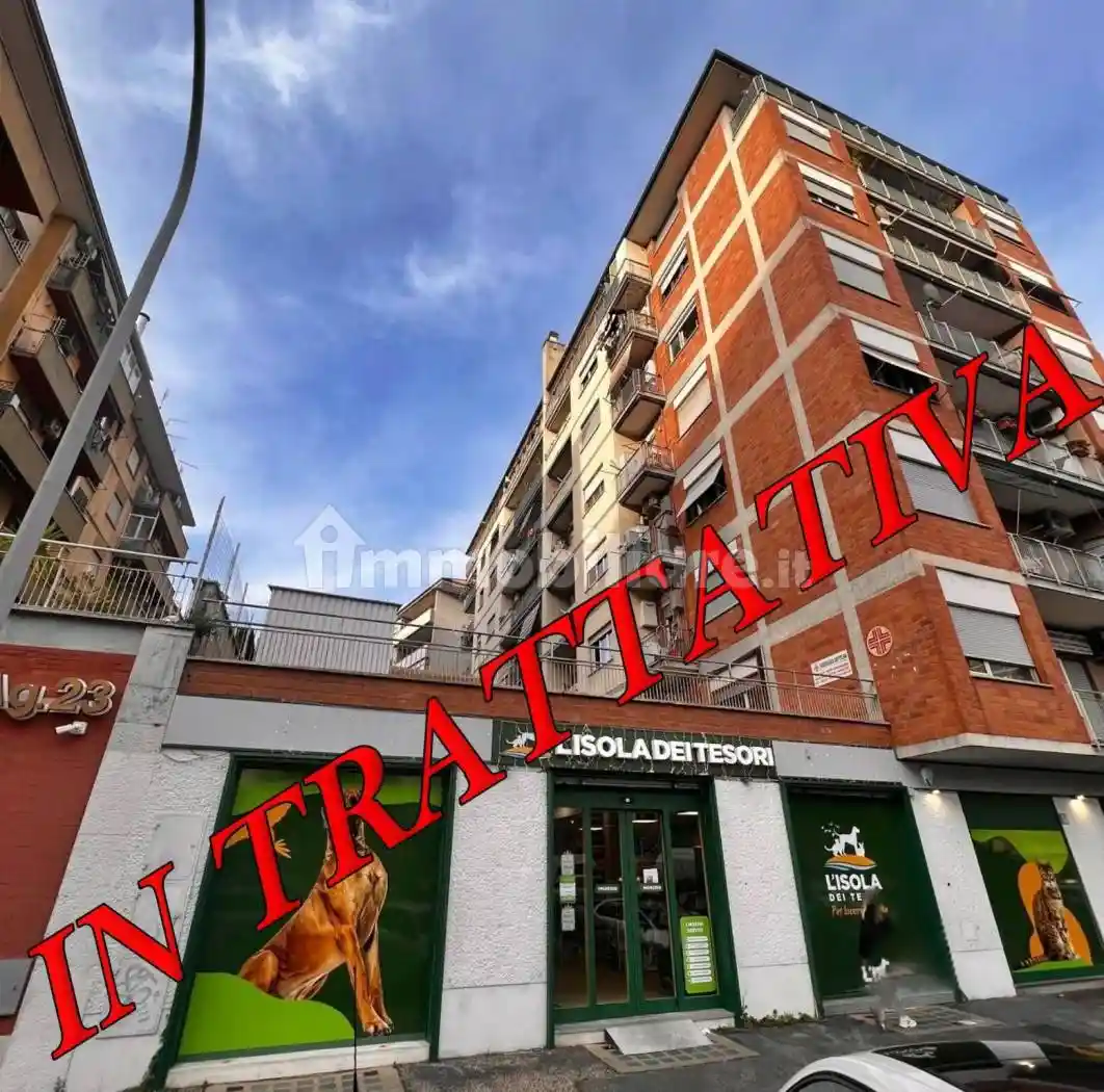 Appartamento in vendita a Roma