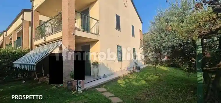 Appartamento in vendita a Lesmo