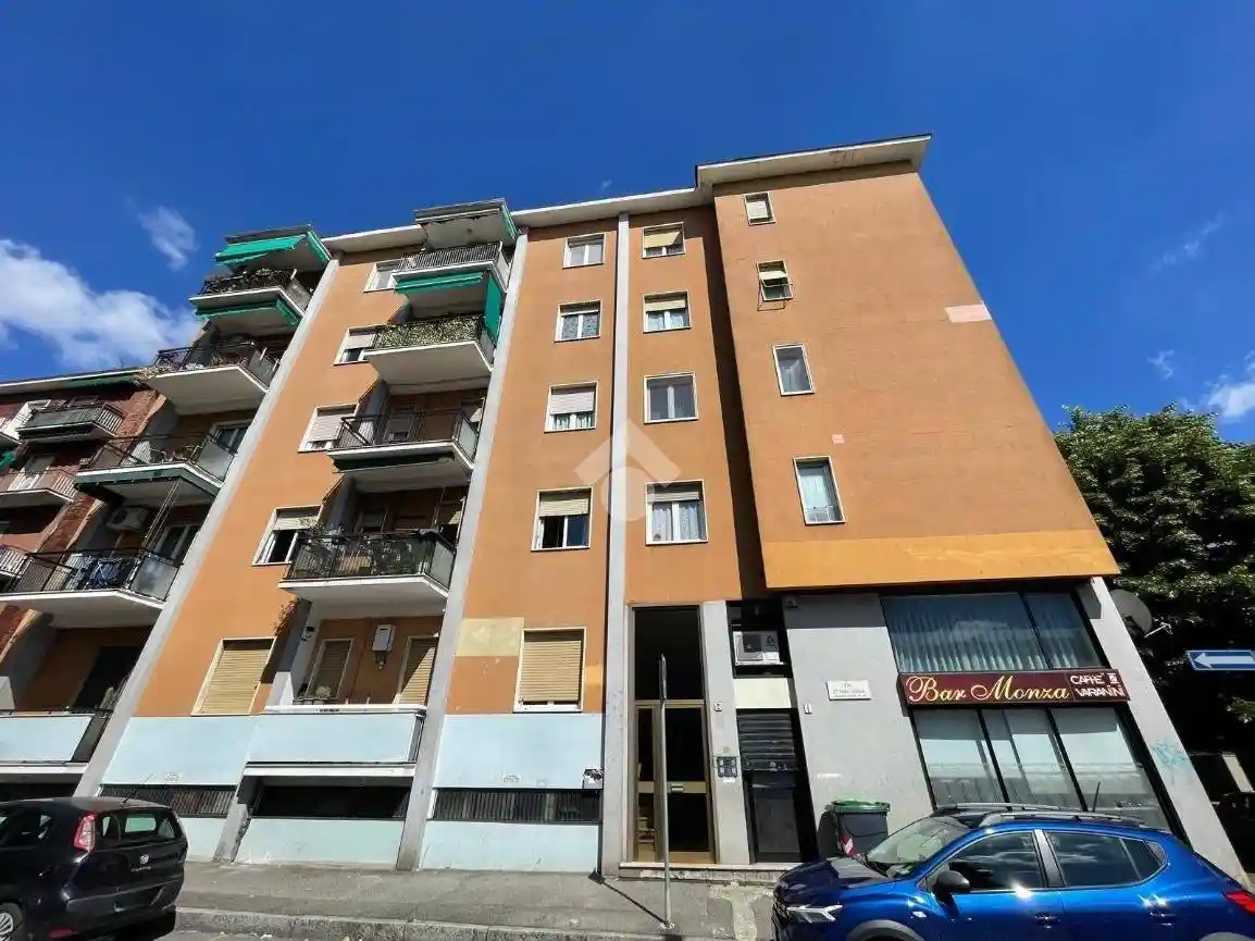 Appartamento in vendita a Monza