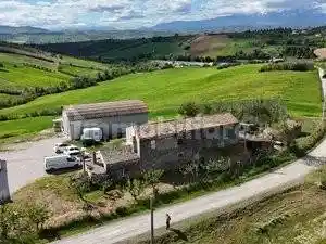 Rustico - Casale in vendita a Morro d'Oro