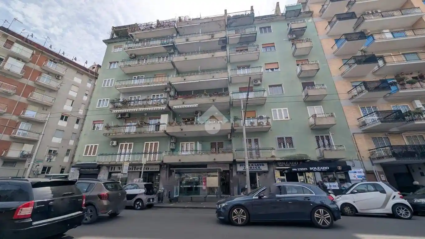 Appartamento in vendita a Napoli