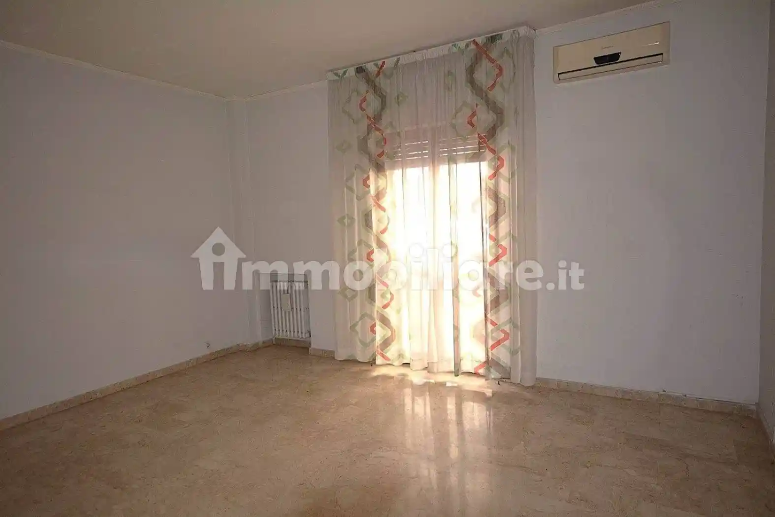 Appartamento in vendita a Taranto