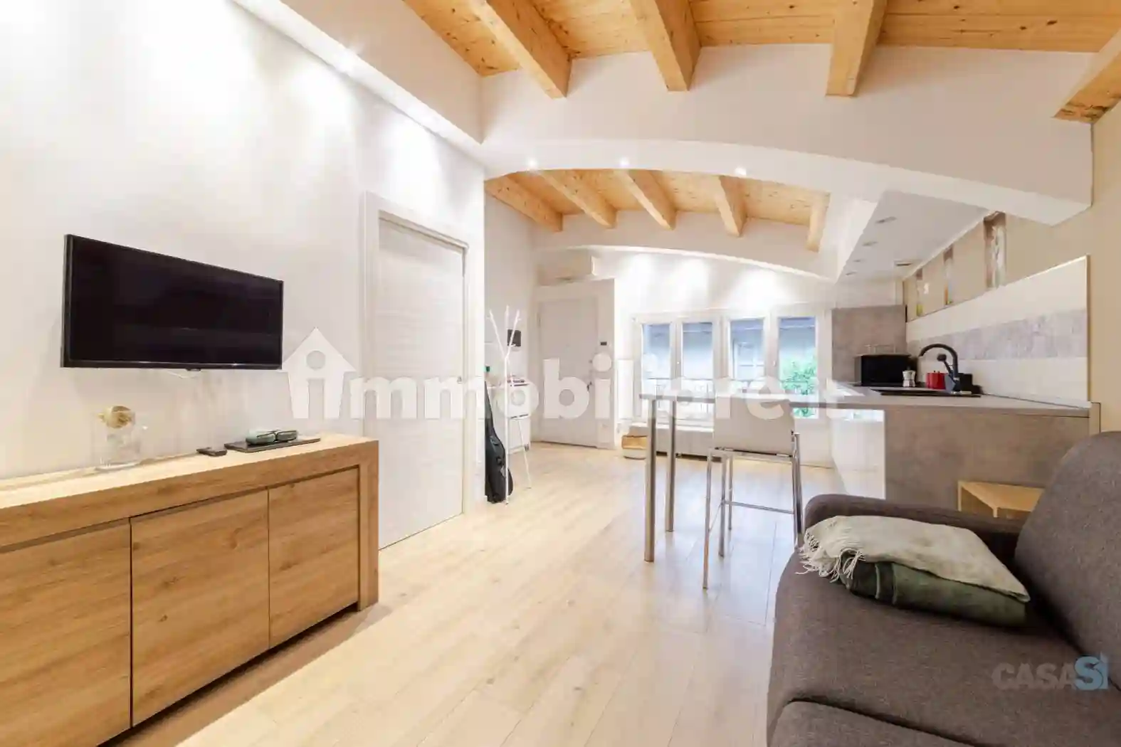 Loft - foto 4