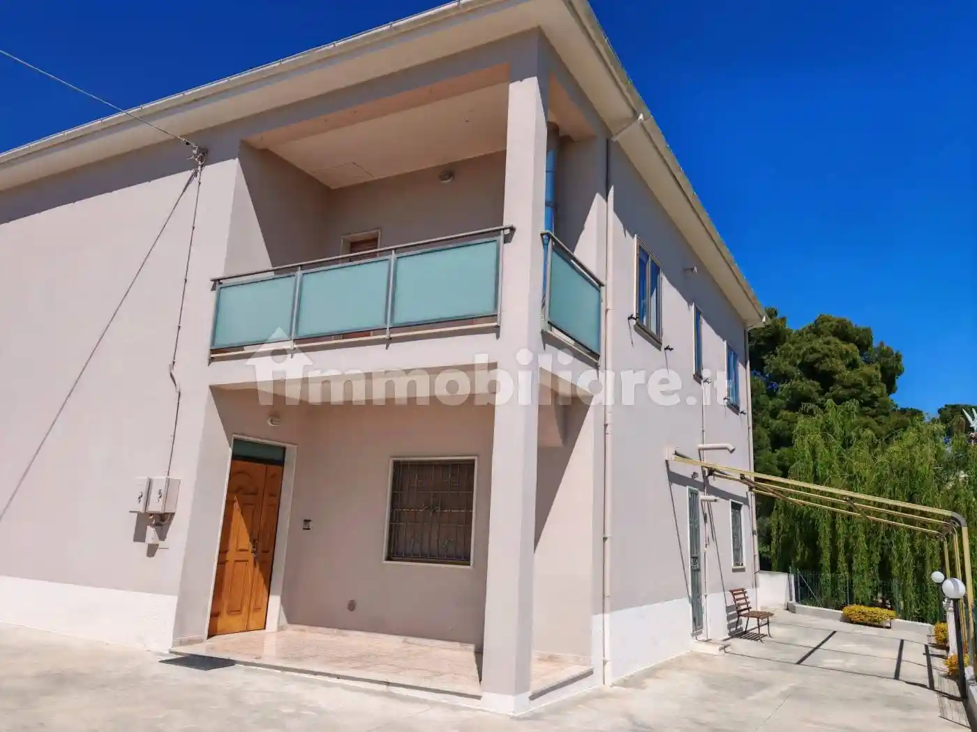 Villa in vendita a Collecorvino