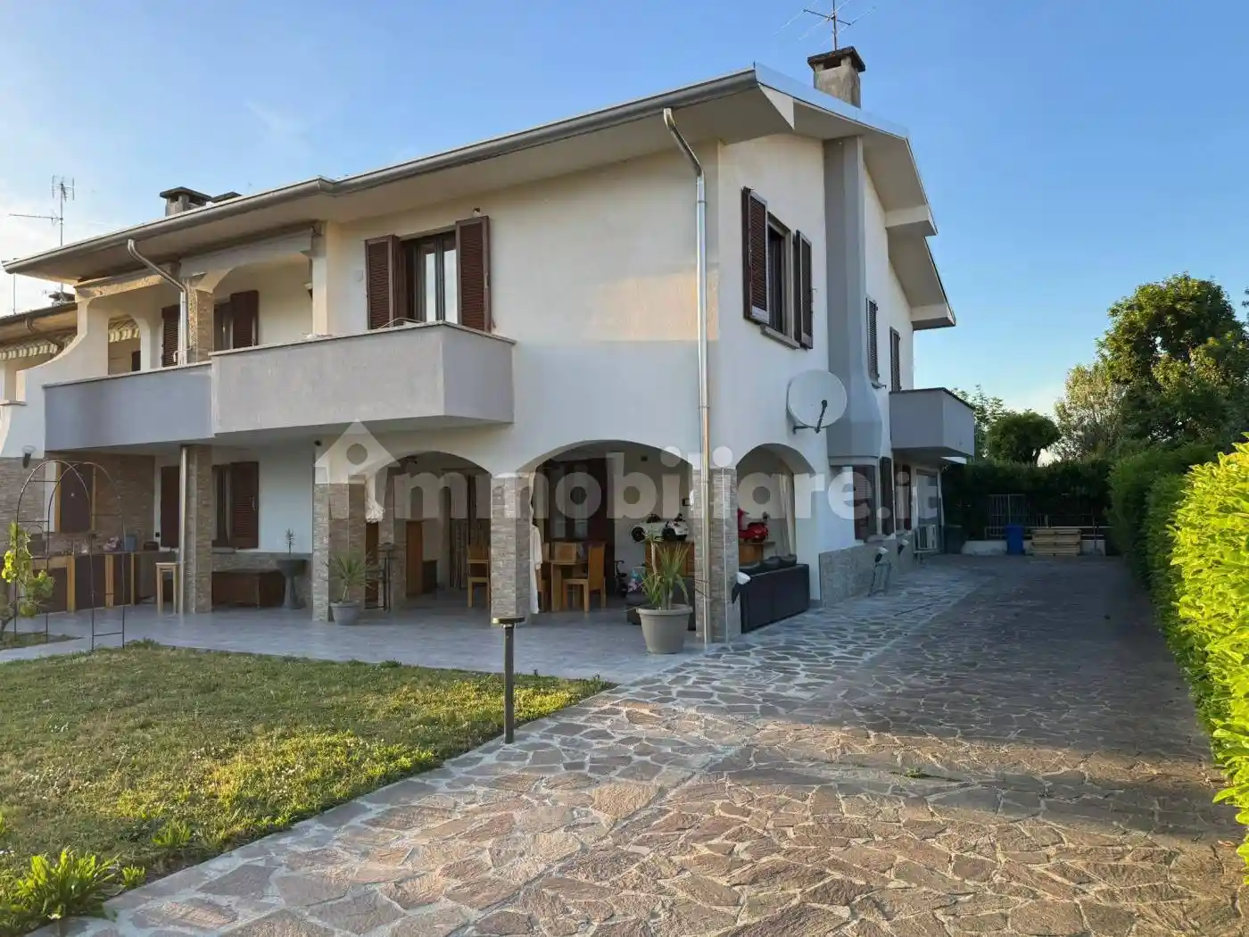 Villa in vendita a Sospiro