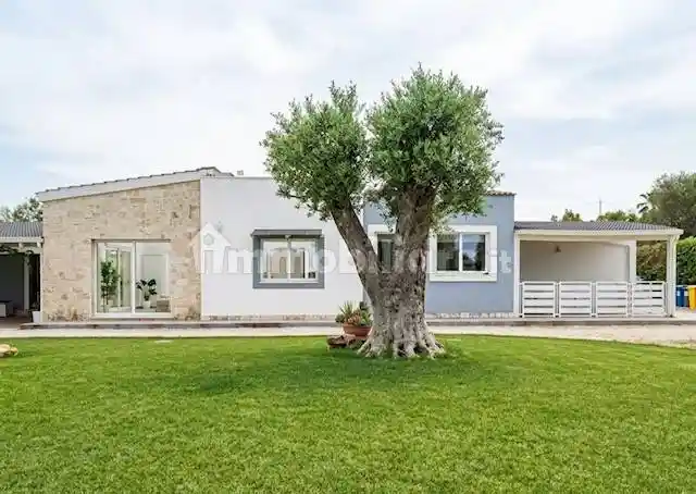 Villa in vendita a Mesagne