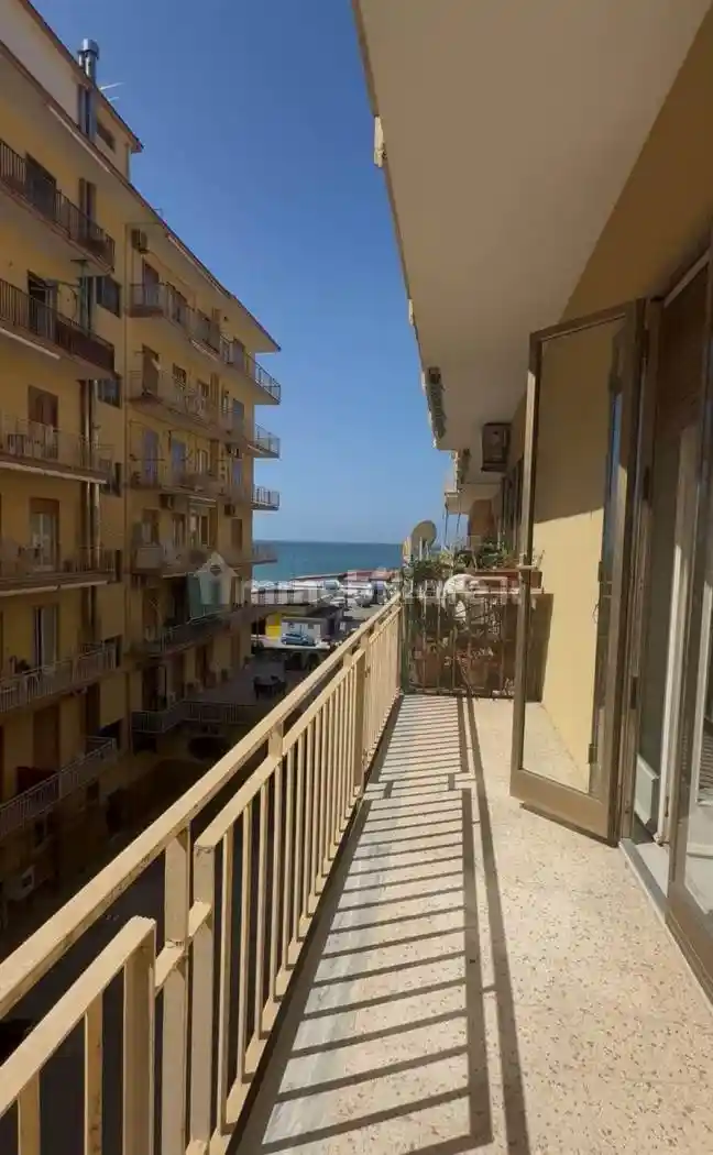 Appartamento in vendita a Salerno