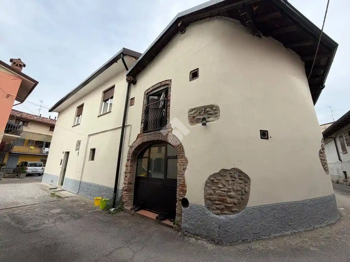 Casa indipendente in vendita a Zanica