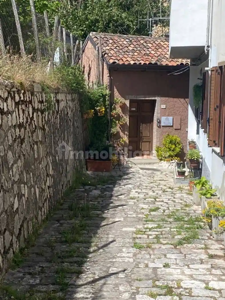 Casa indipendente in vendita a Pignola