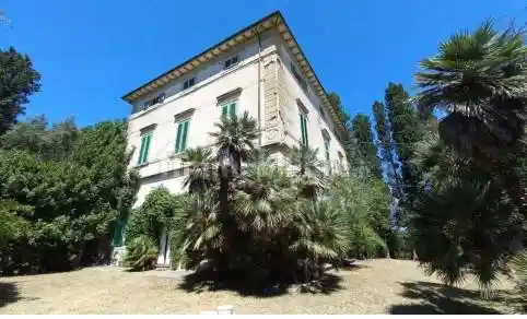 Villa in vendita a Cerreto Guidi