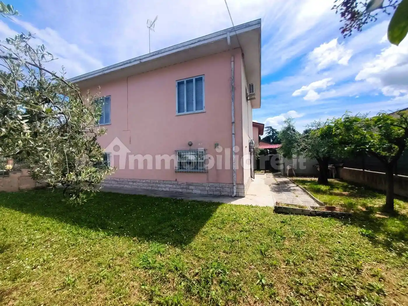 Villa in vendita a San Giovanni in Marignano