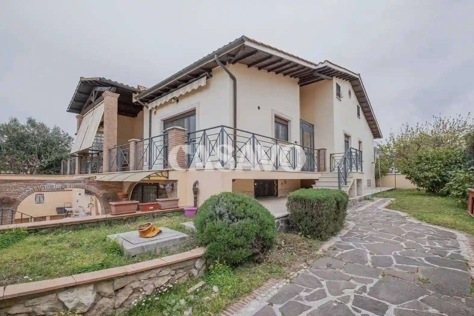 Villa - foto 3