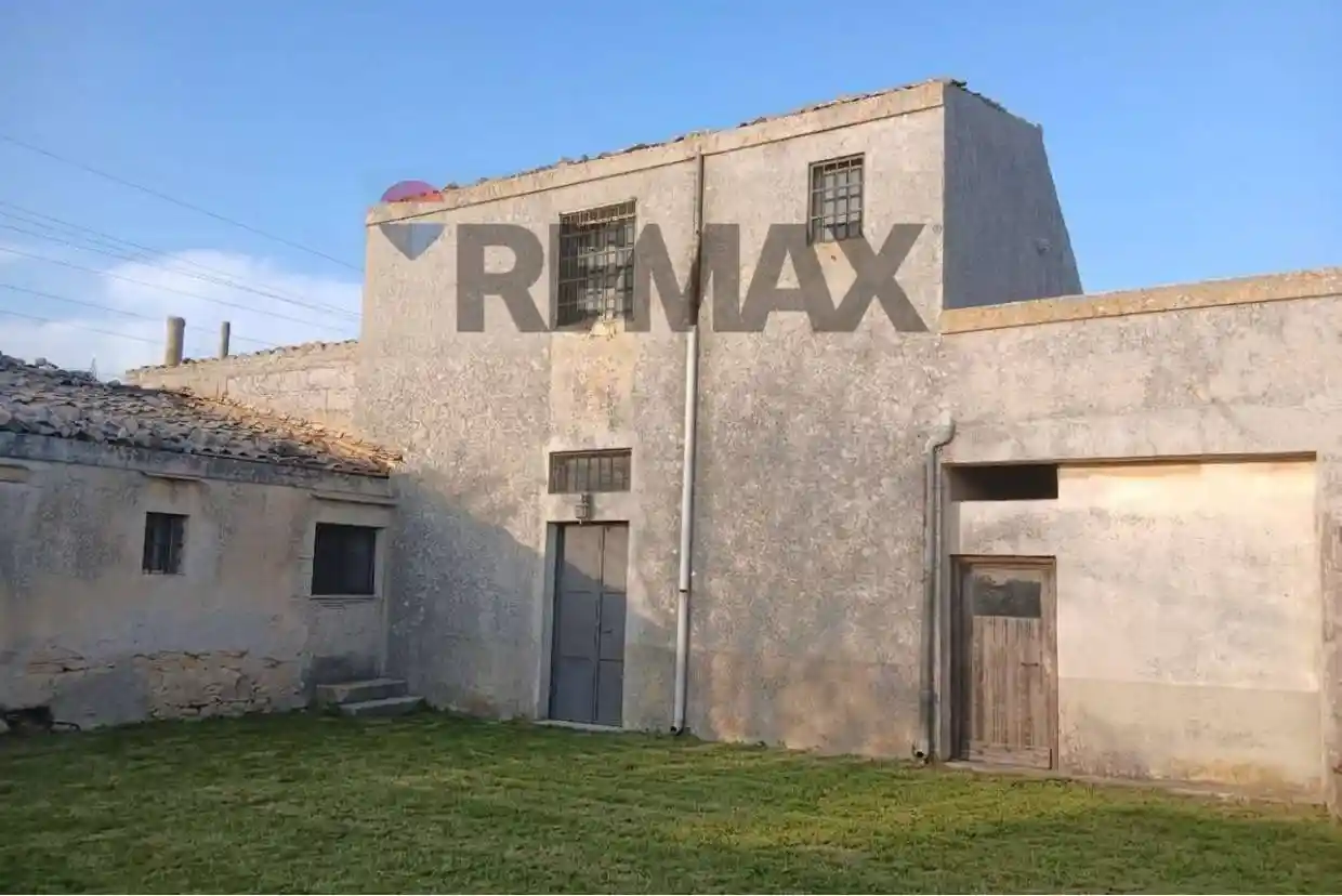 Rustico - Casale in vendita a Ragusa