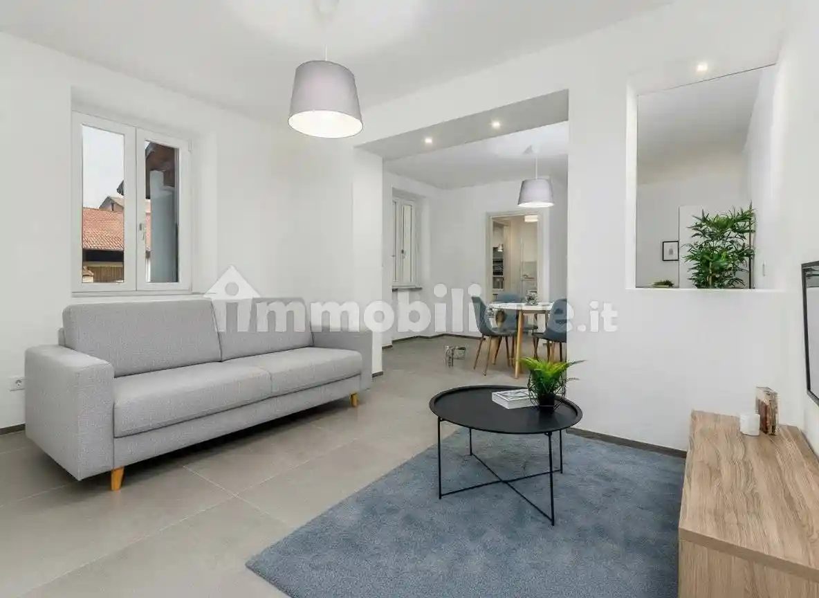 Casa indipendente in vendita a Grezzago