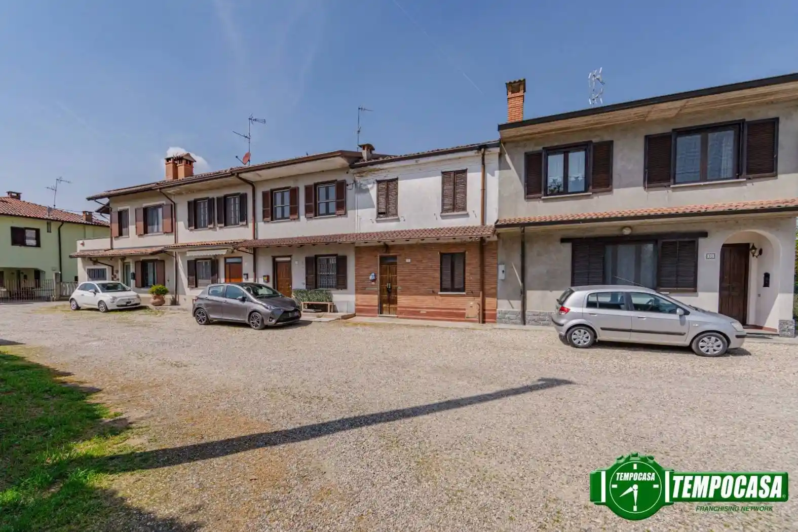 Casa indipendente in vendita a Cava Manara